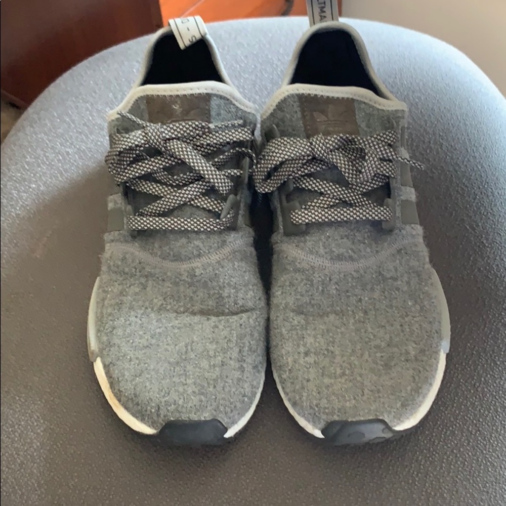Adidas Nmd R1 "Charcoal Wool"